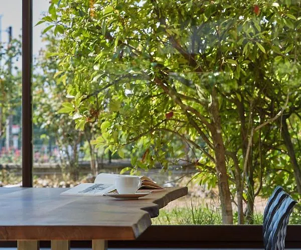 Maison Cabotte 3* بون