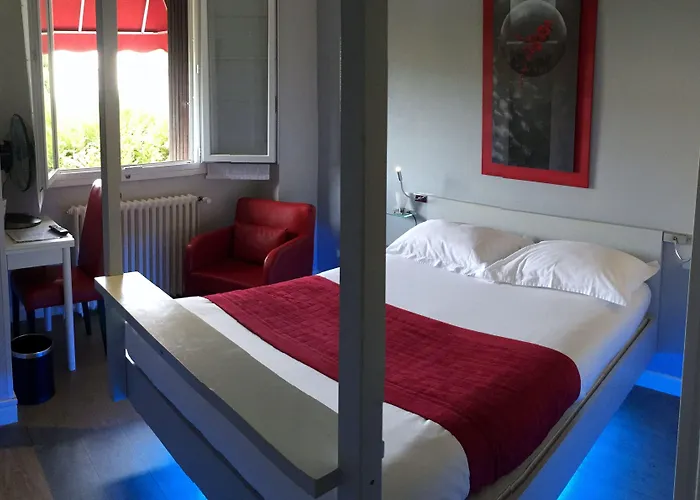 Hotel Maison Cabotte 3*