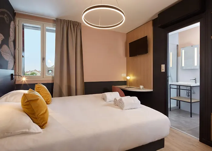 Maison Cabotte 3* بون