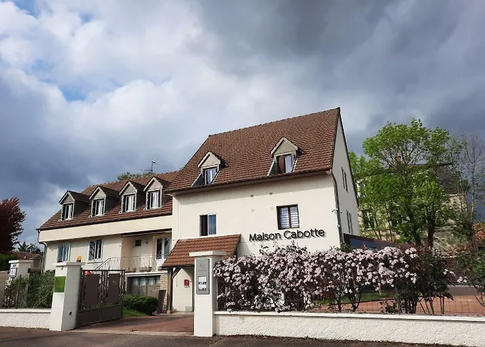 Maison Cabotte بون